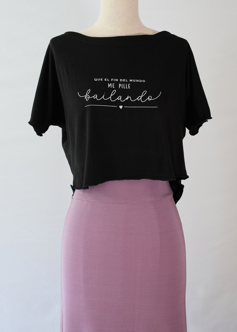 Camiseta corta de baile con mensaje