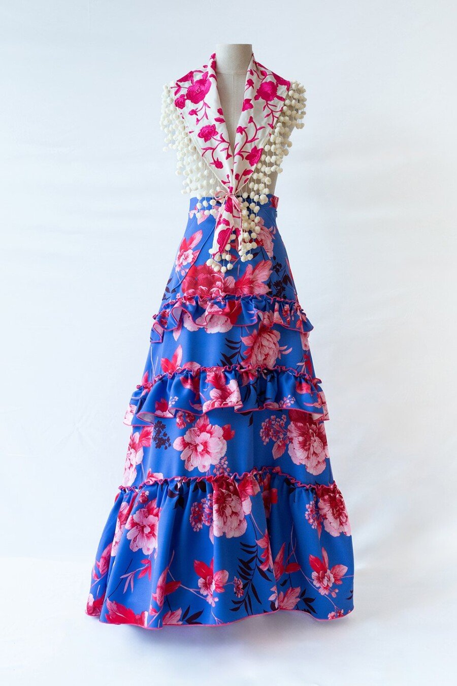 Falda flamenca con Volantes, bolsillos y mucho vuelo.
