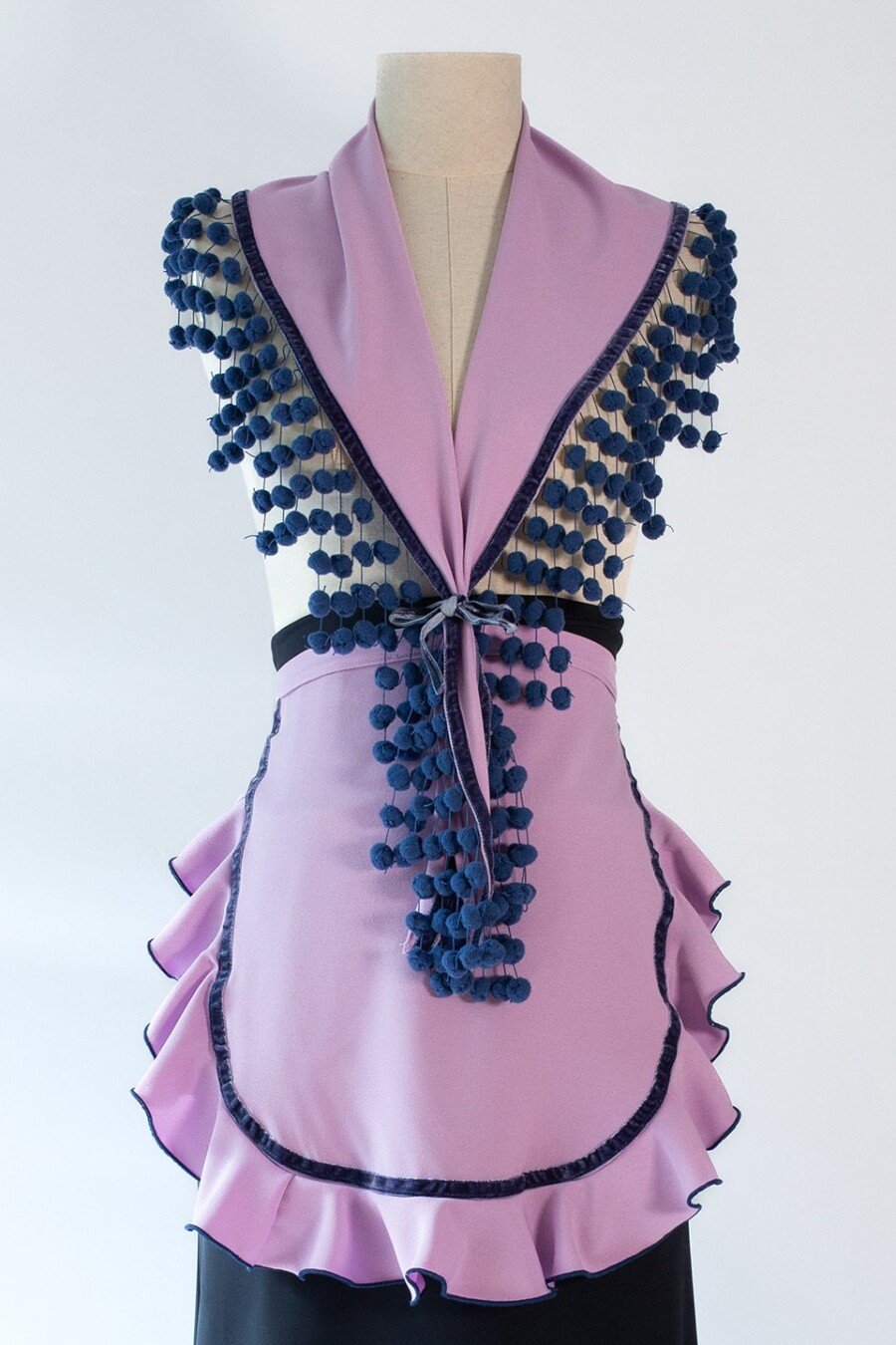 Conjunto de pico y delantal flamenco