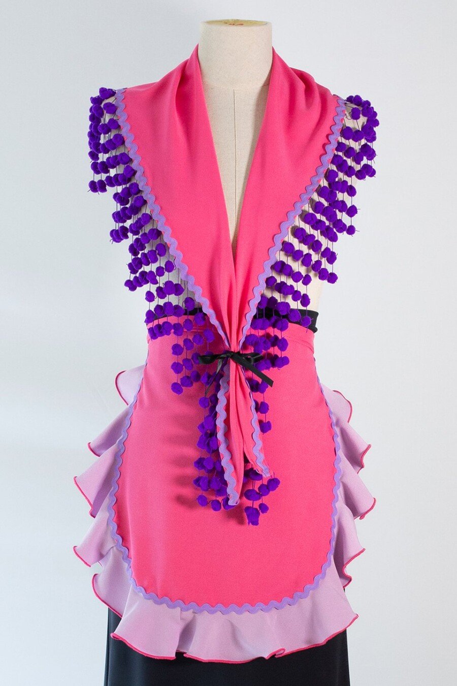 Conjunto de pico y delantal flamenco