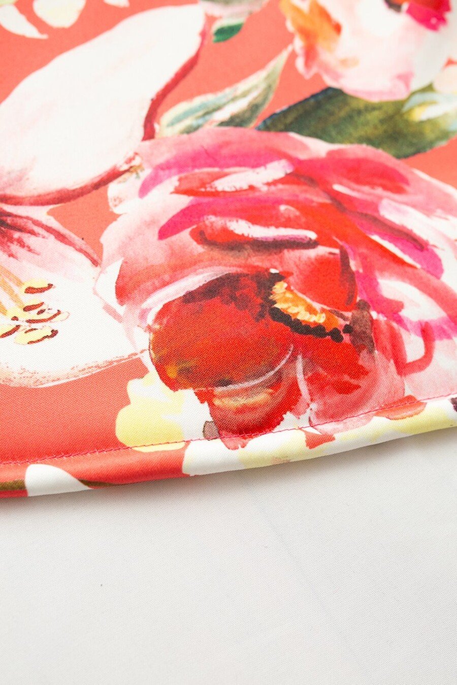 Falda flamenca con Volantes, bolsillos y mucho vuelo.