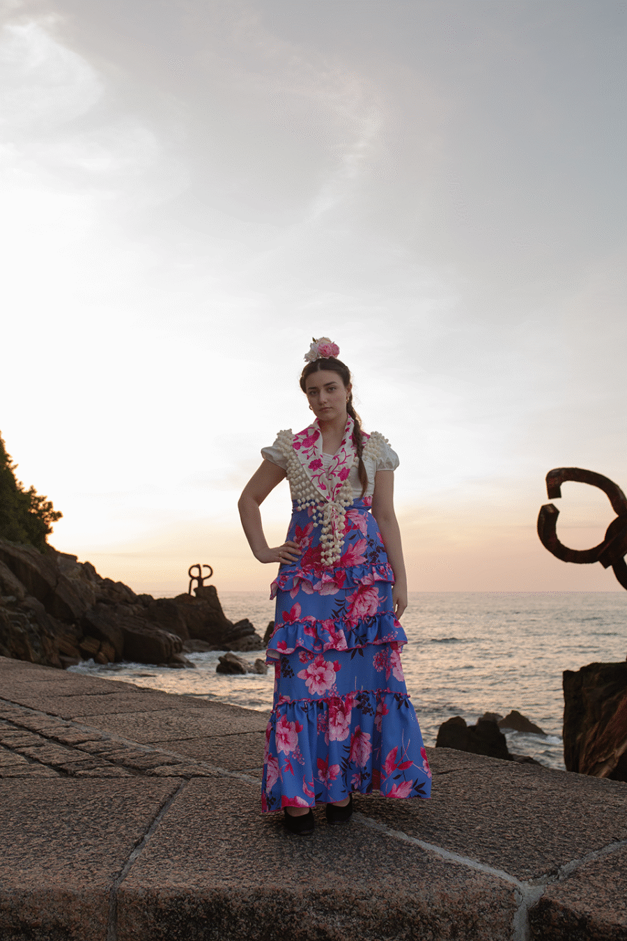 Falda flamenca con Volantes, bolsillos y mucho vuelo.
