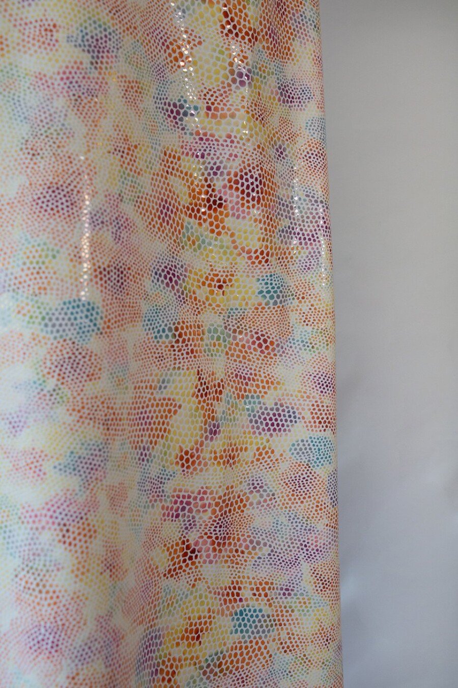 Falda de ensayo corta con aperturas