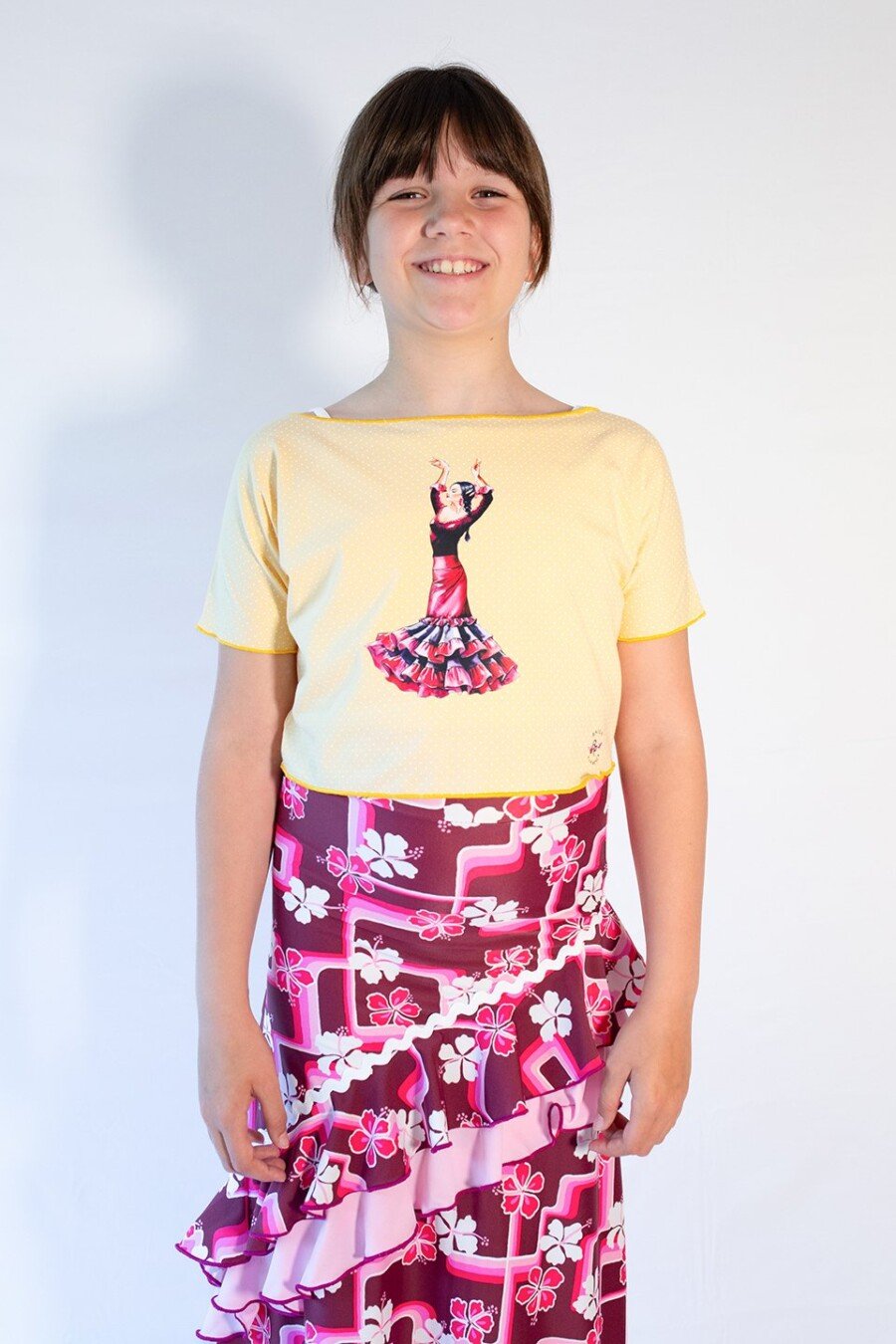 Camiseta corta de baile con ilustración de flamenca