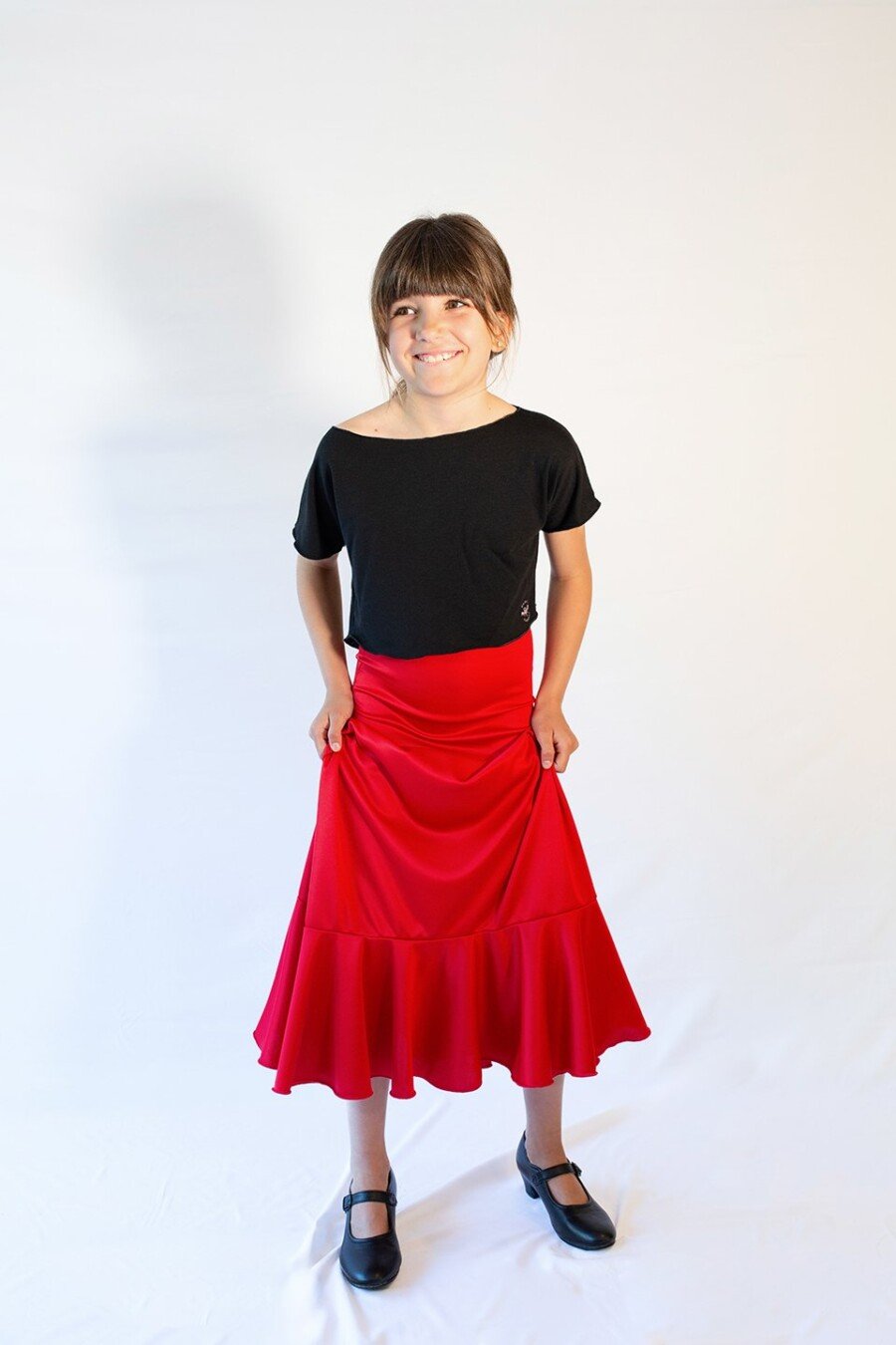 Falda de baile flamenco con vuelo, volante y cinturilla alta