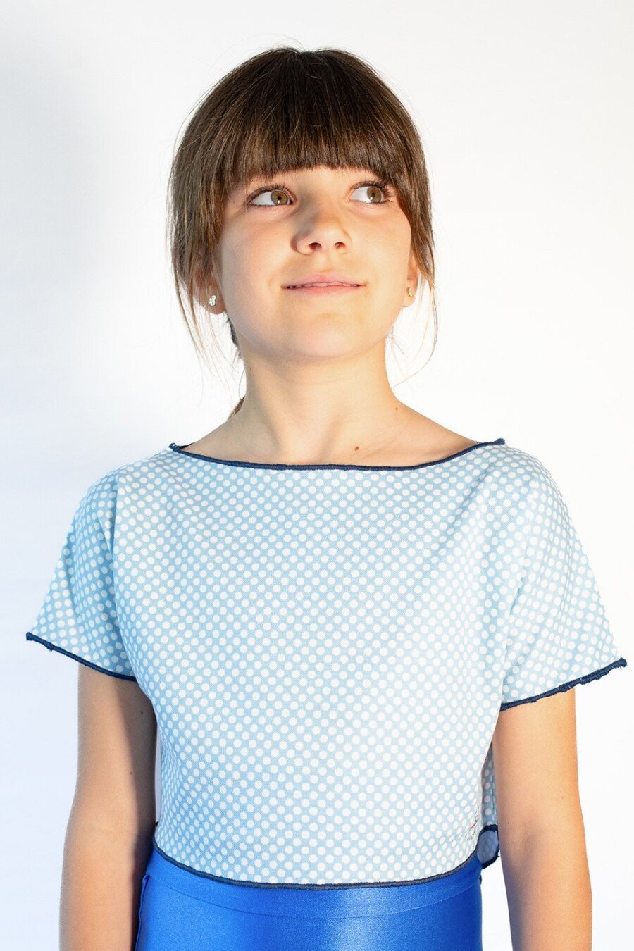 Camiseta corta para baile