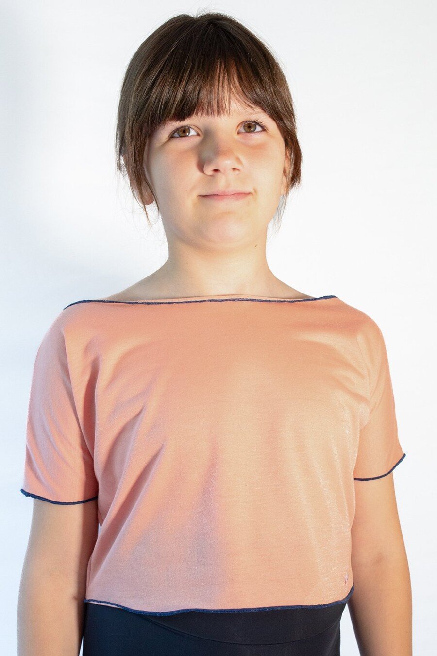Camiseta corta para baile