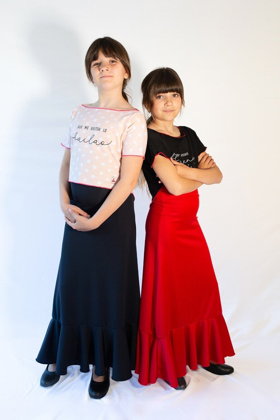 Falda de baile flamenco con vuelo, volante y cinturilla alta